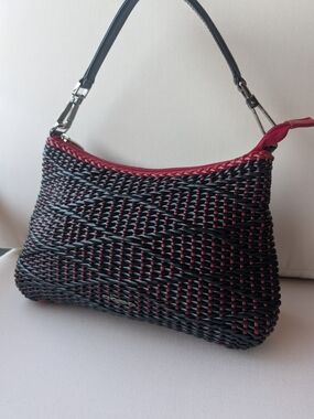 COBO Internazionale Woven Leather Black Red Shoulder Bag